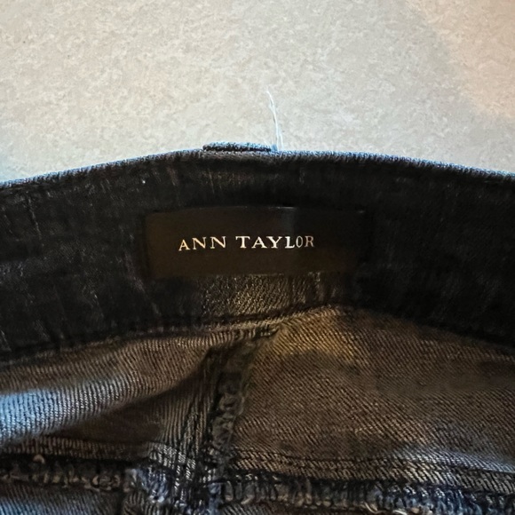 Ann Taylor Jeans Womens Size 6 The Skinny Ankle Modern Fit Stretch Denim - Picture 3 of 4